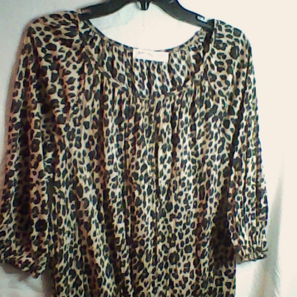 Women shirt